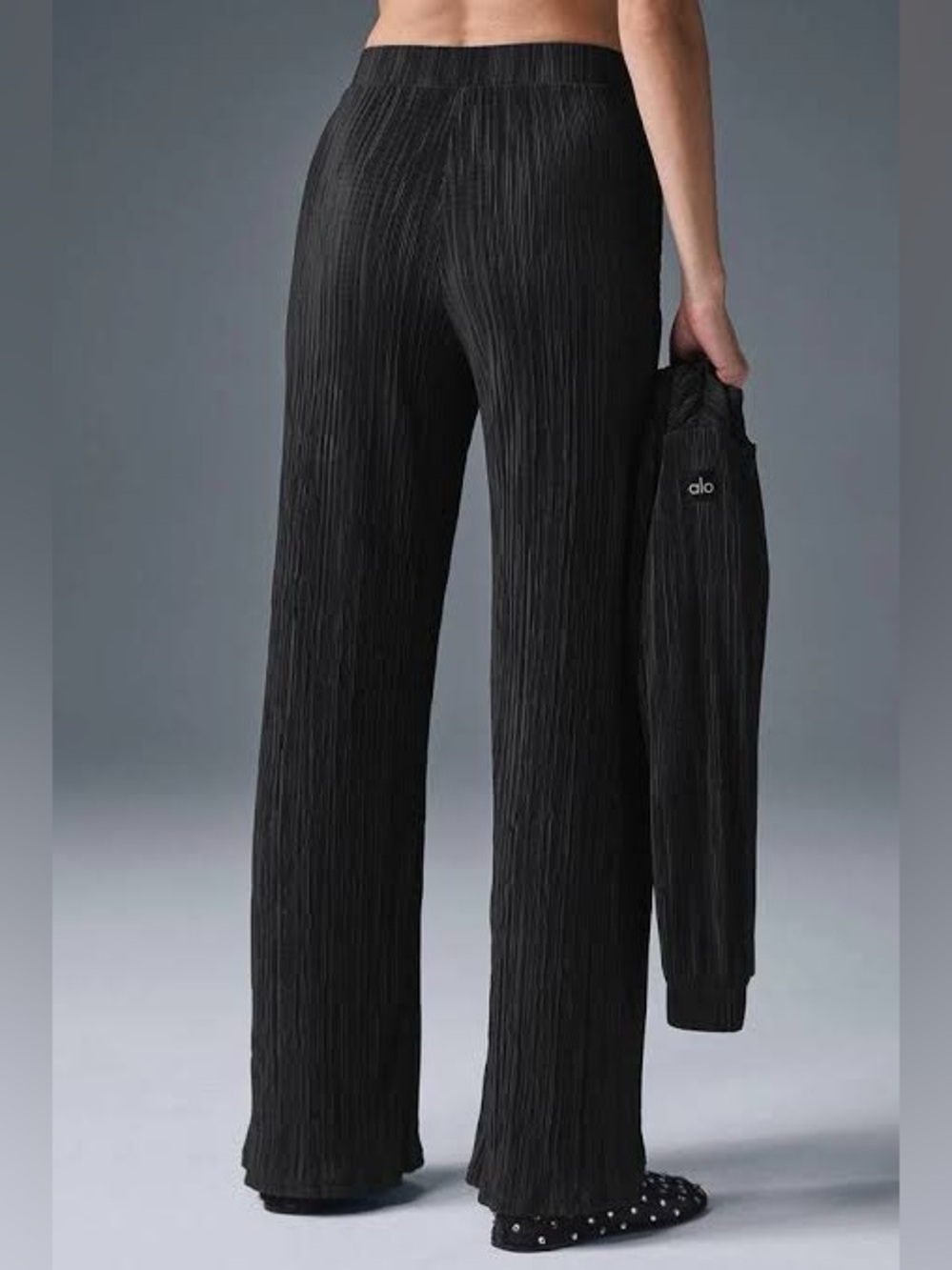 ALO Yoga Black High-Waist Micro Plissé Straight Leg Pant size xxs - Picture 5 of 5